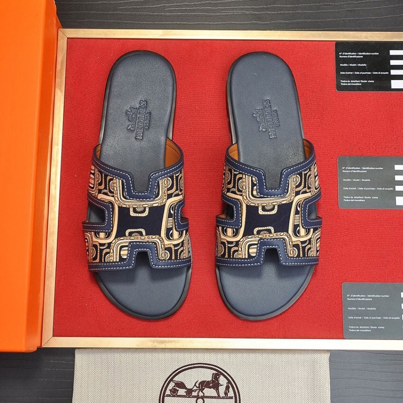 H**mes slippers